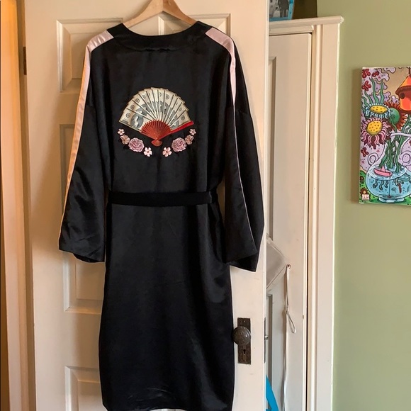 Nicki Minaj x H&M Colab Clout Robe - Picture 2 of 6